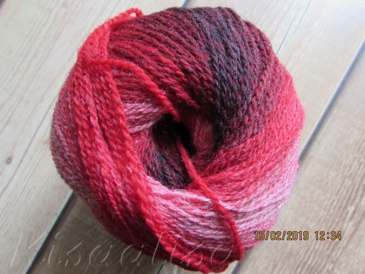 Пряжа MIDARA Artistic Wool Jazz 7/2-081 красно-бело-бордовый (аналог Кауни)  купить в интернет-магазине Пряжа MIDARA Artistic Wool Jazz 7/2-081 красно-бело-бордовый (аналог Кауни)  купить в интернет-магазине